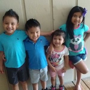 Meet your Posher, Gloria